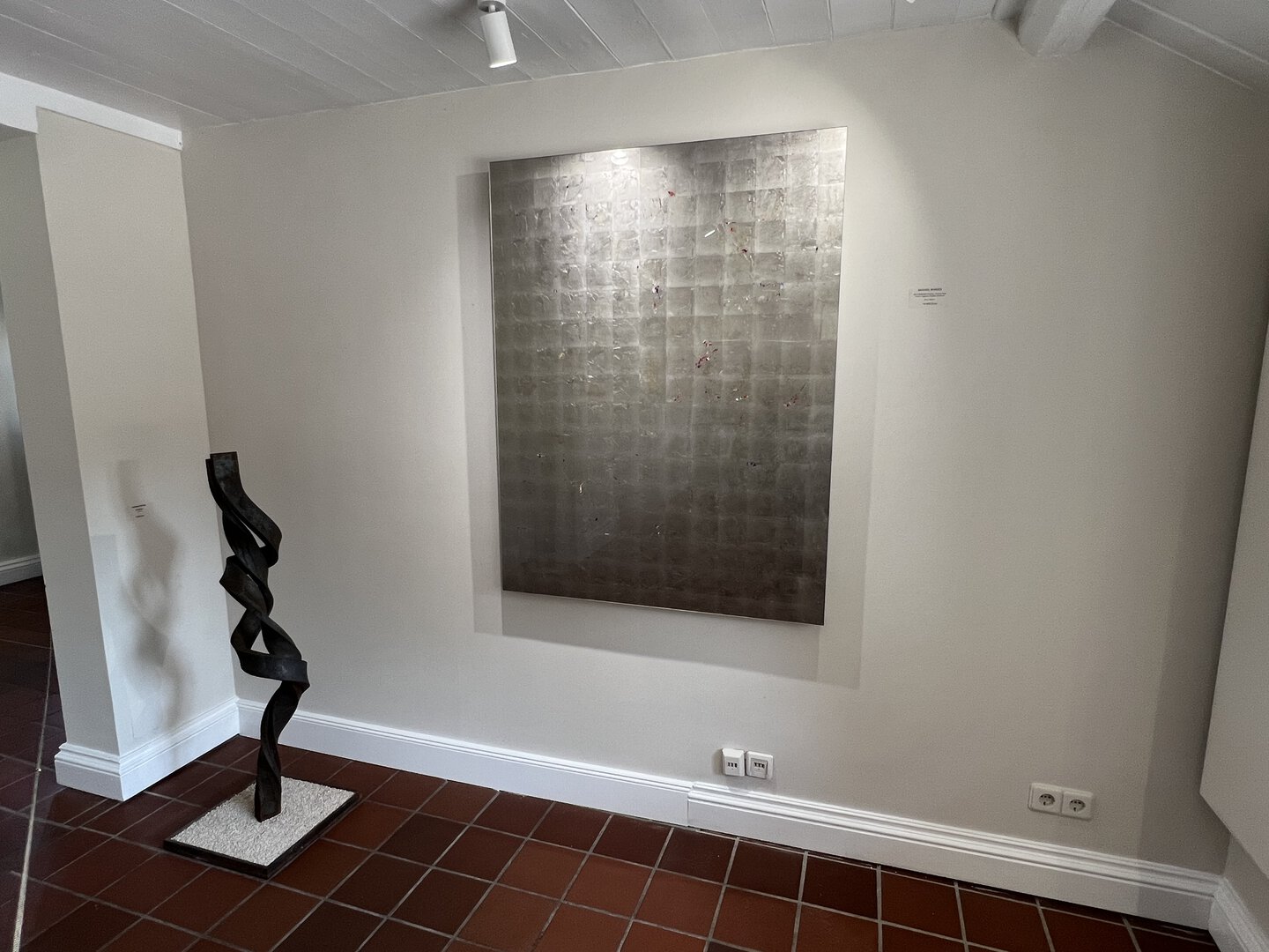 Eine Stahldrehung von Röthel - eine Palladium-Hinterglasarbeit von Burges // THOMAS RÖTHEL und MICHAEL BURGES